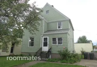 Room for rent in Parma, OH $800, house