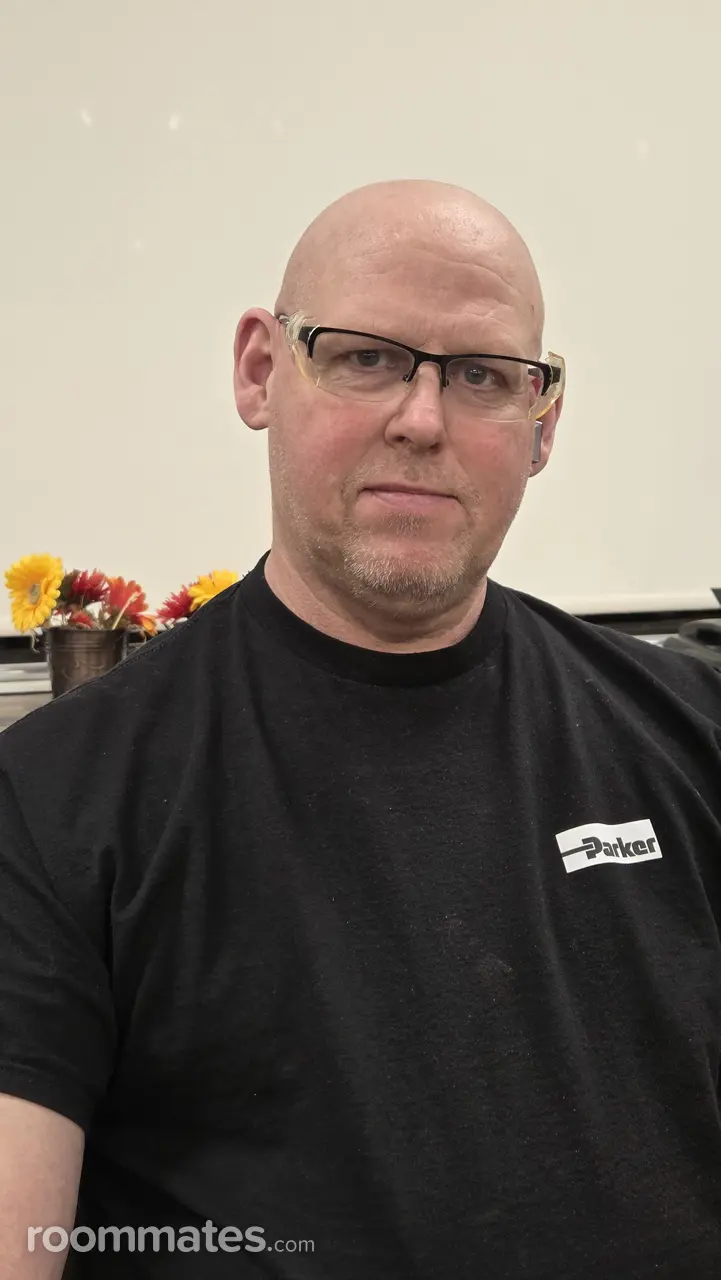 Profile photo 5 of 5