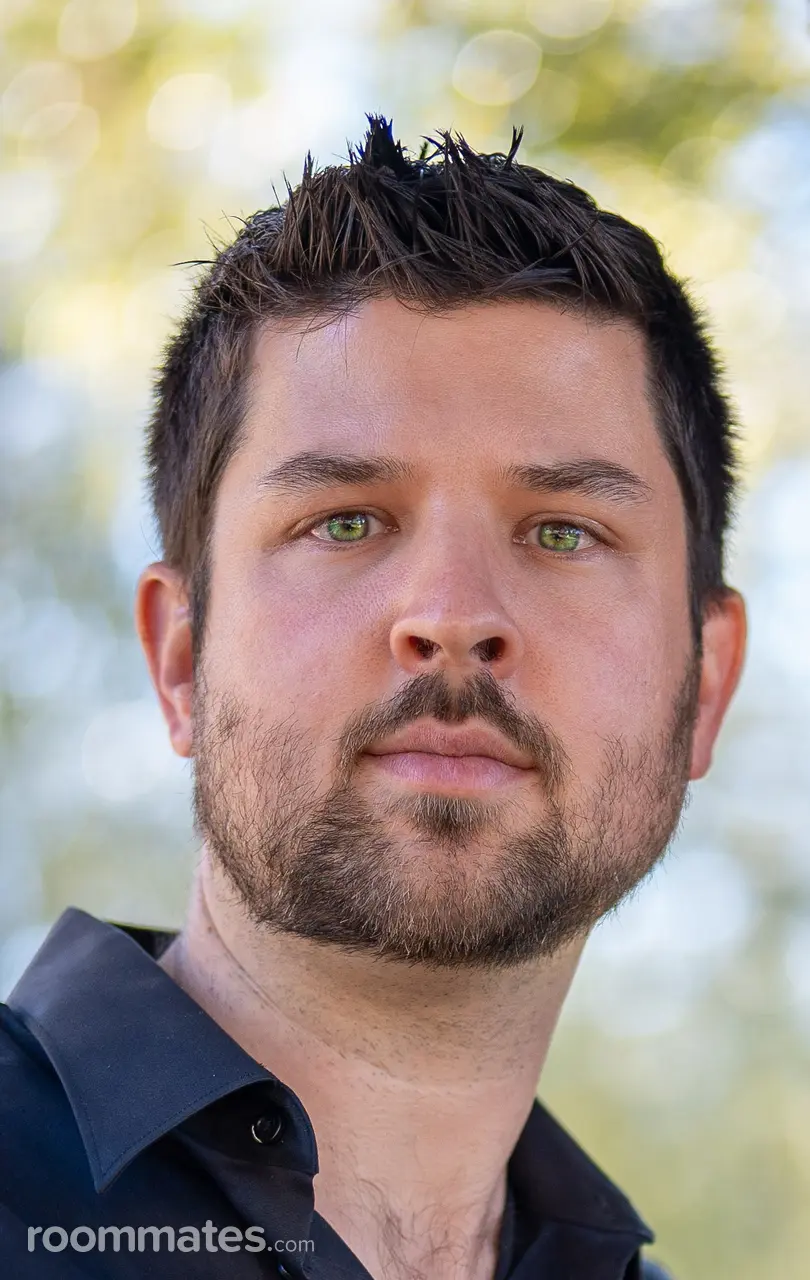 Profile photo 6 of 6
