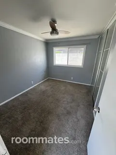 Room for rent in Santa Ana, CA $1250, house