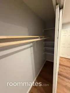 Room for rent in Dayton, OH $800, house