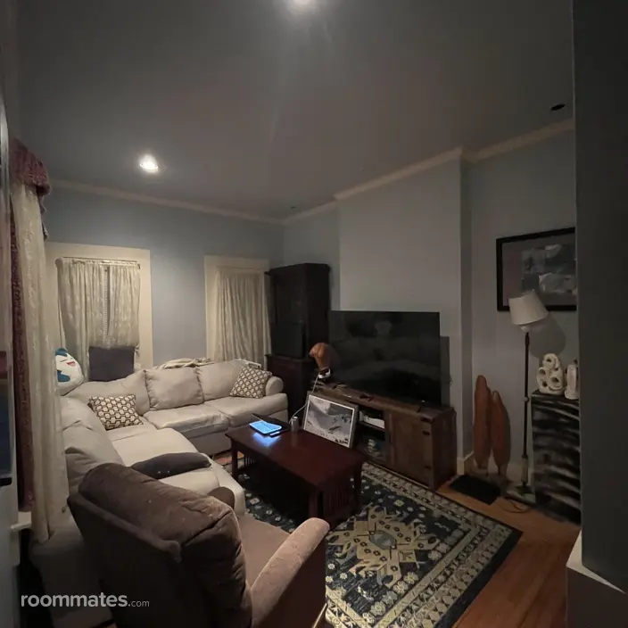 Room for rent in Newburyport, MA $1600, house