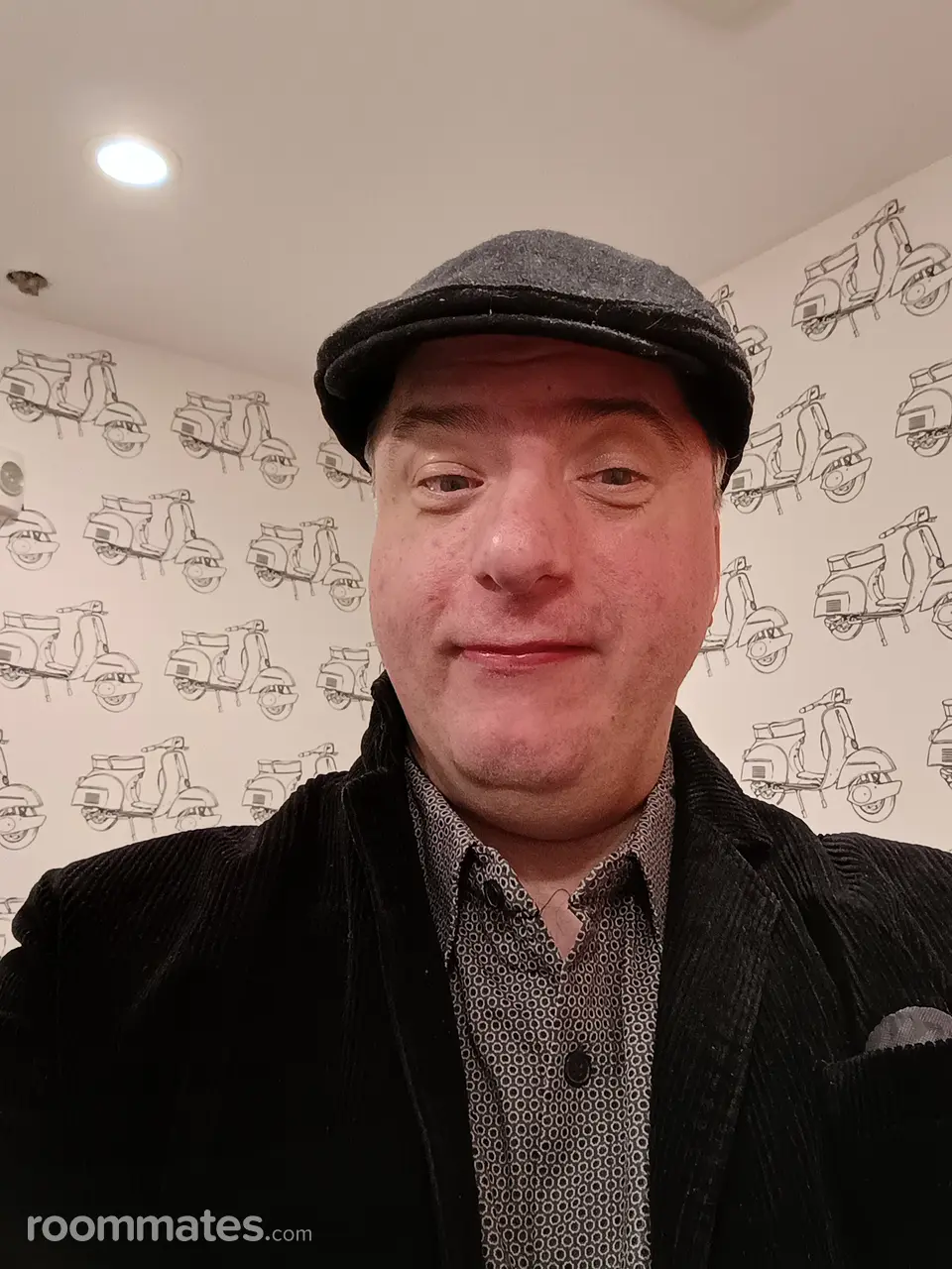 Profile photo 4 of 4