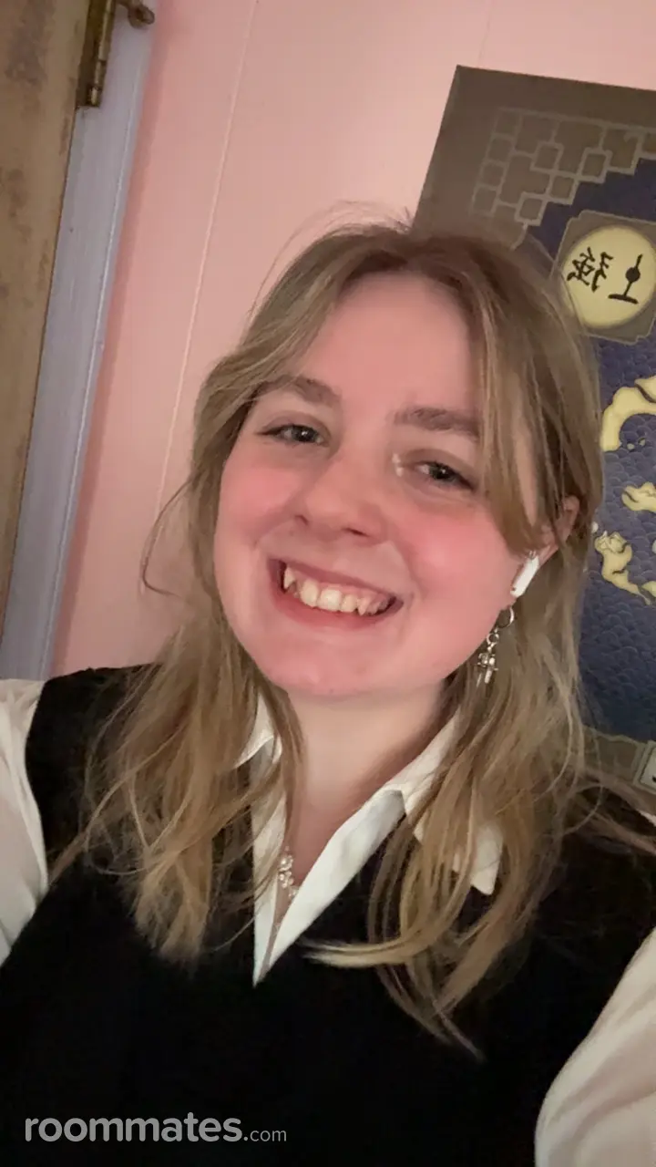 Profile photo 3 of 3