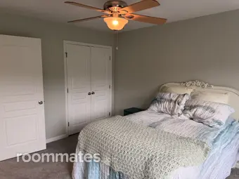 Room for rent in Cary, NC $1200, townhouse