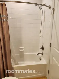 Room for rent in Hanover, MD $1100, townhouse