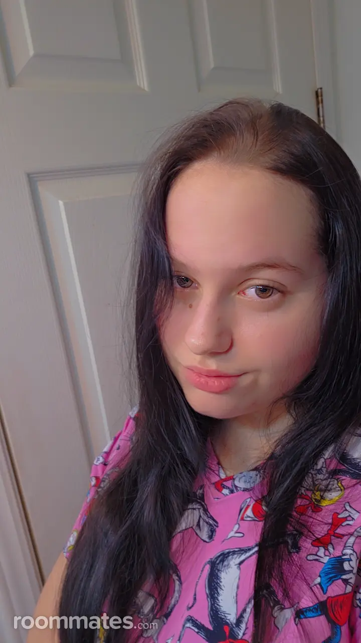Profile photo 4 of 4