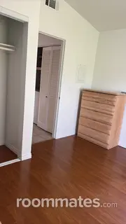 Room for rent in Oceanside, CA $1500, condo
