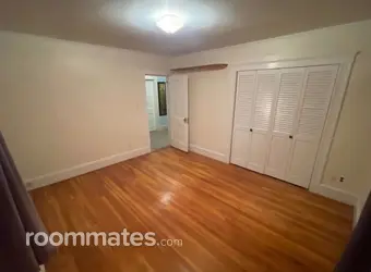 Room for rent in Arlington, MA $1030, house
