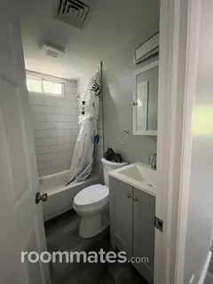 Room for rent in Manchester, NJ $1000, house