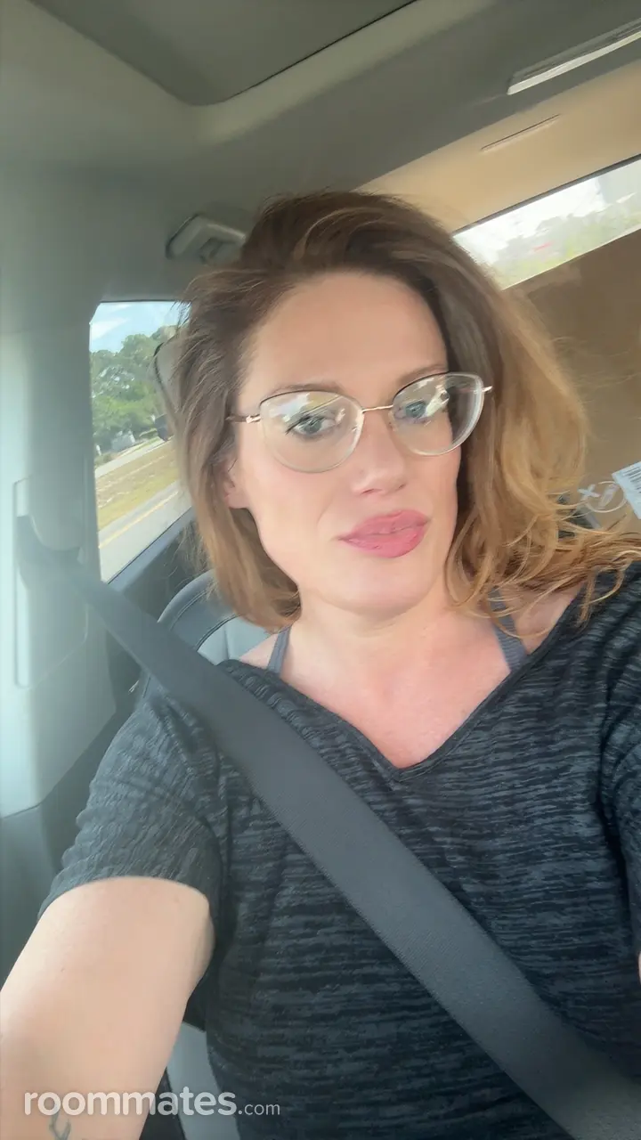 Profile photo 6 of 6