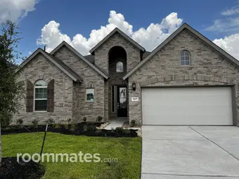 Room for rent in Rosenberg, TX $1000, house