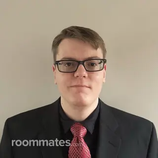 Roommate looking Canton, MI, $700
