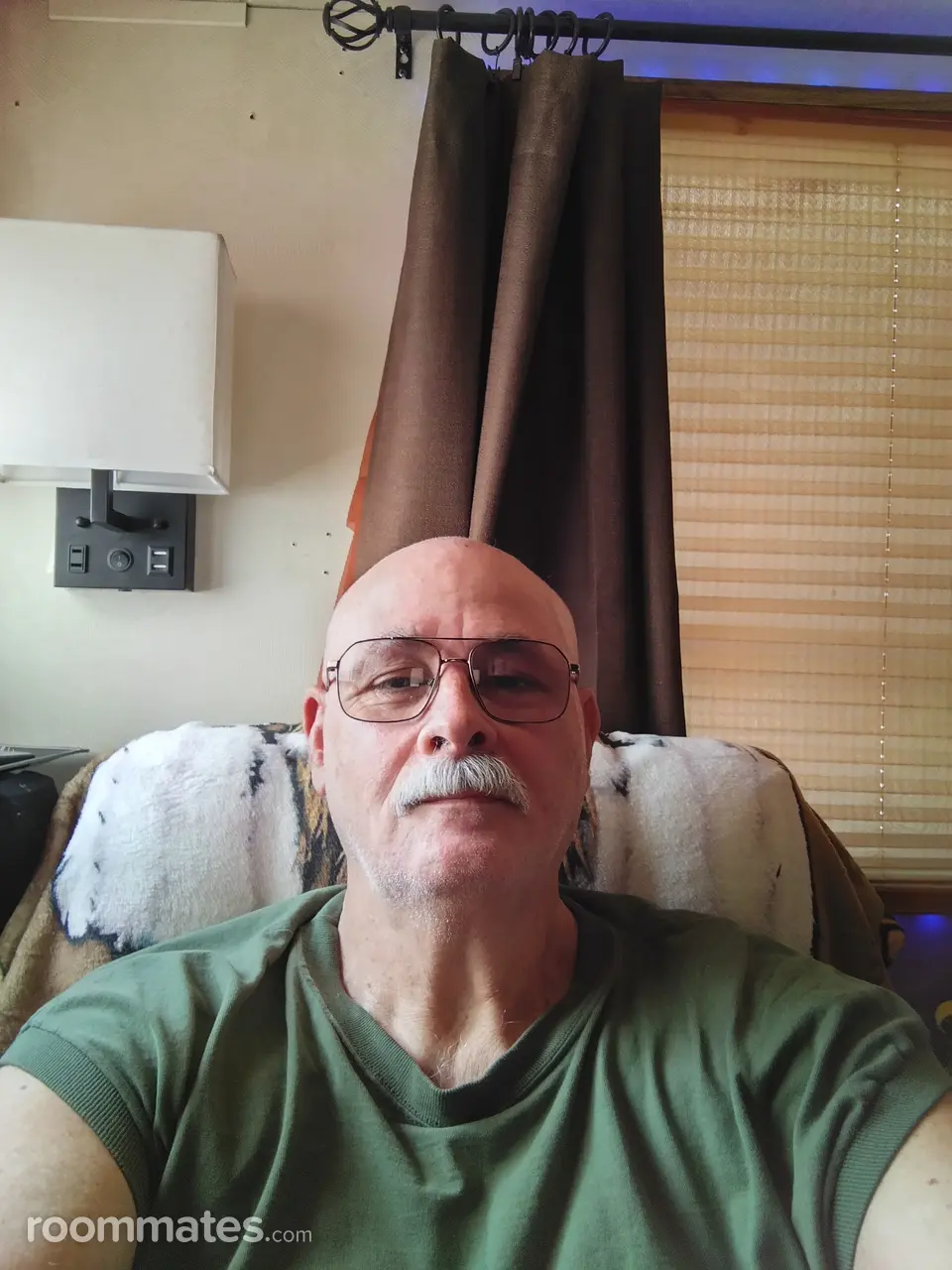 Profile photo 16 of 19