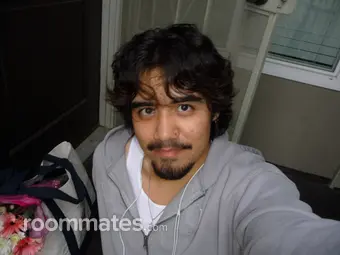 Roommate looking Long Beach, CA, $1100