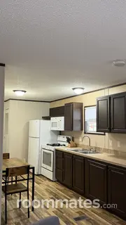 Room for rent in Hodgkins, IL $750, house