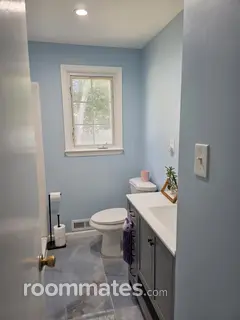 Room for rent in Old Bridge, NJ $1200, house