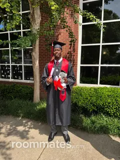 Roommate looking Redwood City, CA, $1700