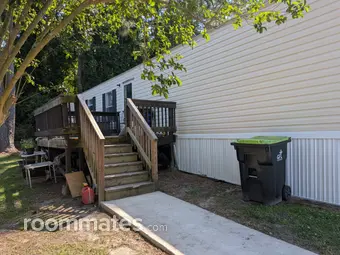 Room for rent in Jacksonville, NC $695, house
