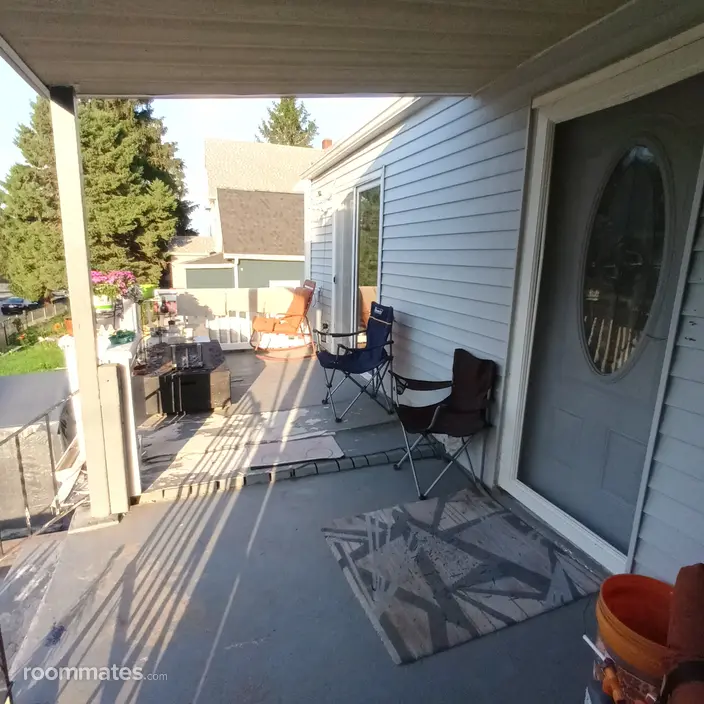 Room for rent in Omaha, NE $800, house