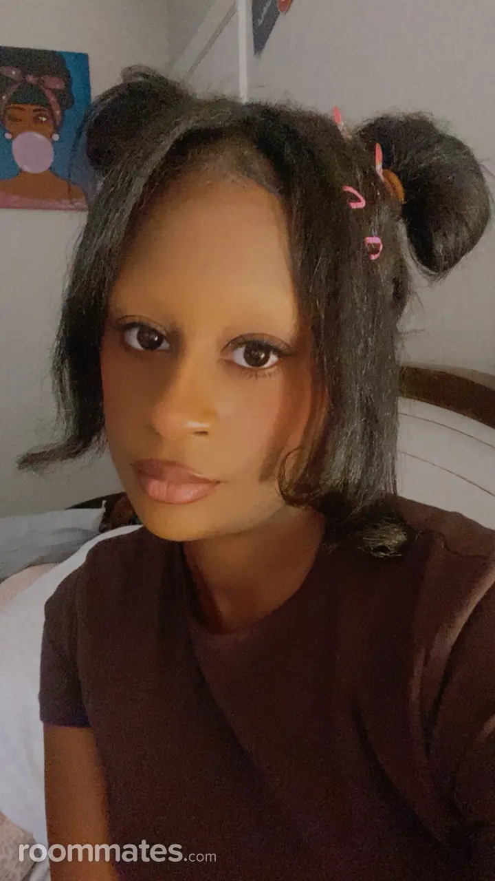 Profile photo 5 of 10