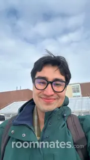 Roommate looking Eden Prairie, MN, $1200