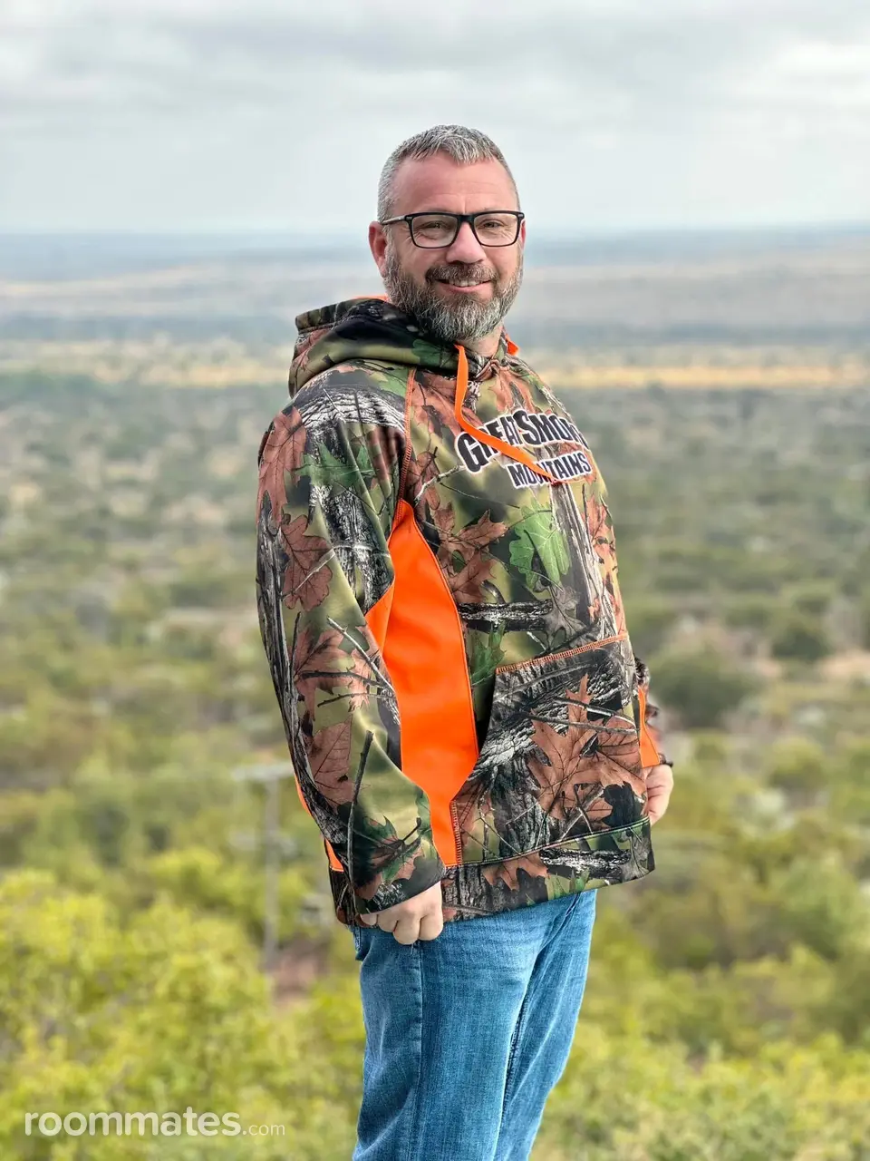 Profile photo 3 of 8