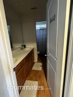Room for rent in San Bernardino, CA $1000, house