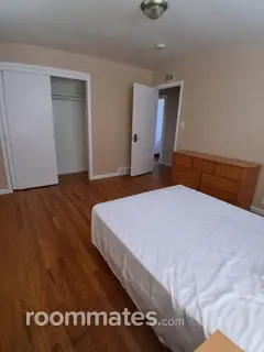 Room for rent in Littleton, CO $900, house