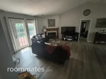Room for rent in Indianapolis, IN $600, house