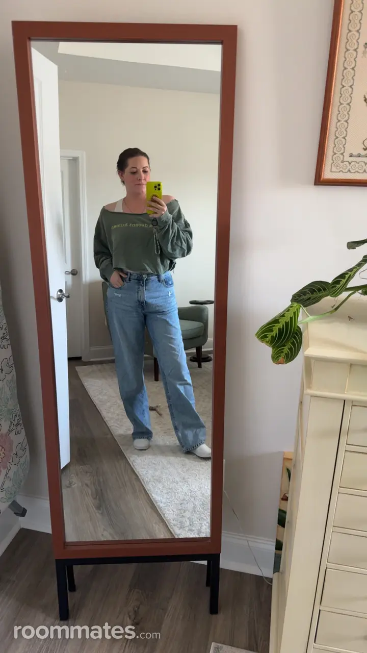 Profile photo 2 of 3