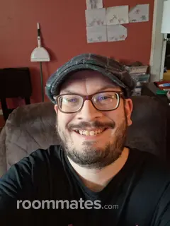 Roommate looking Chicopee, MA, $700