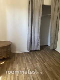 Room for rent in Thousand Oaks, CA $900, house