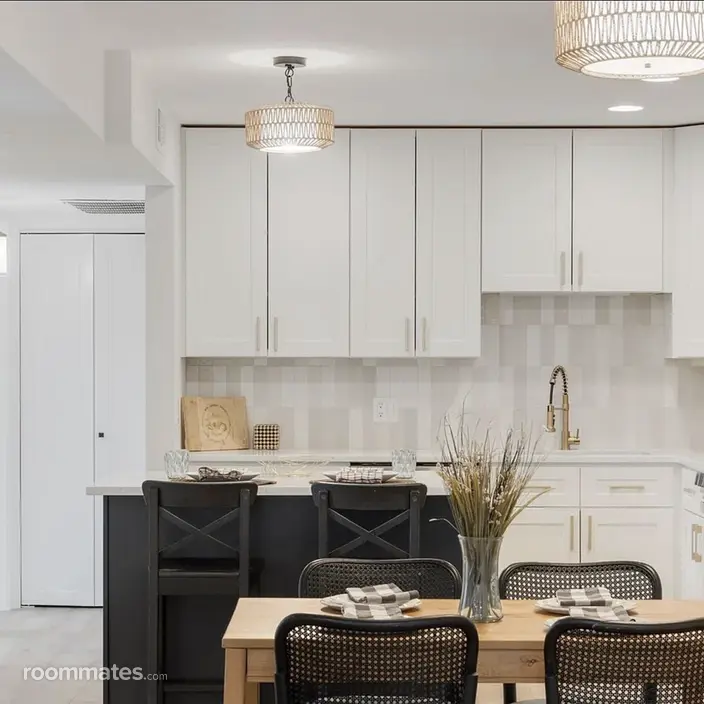 Room for rent in Boulder, CO $1000, condo