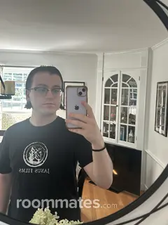 Roommate looking Malden, MA, $1000