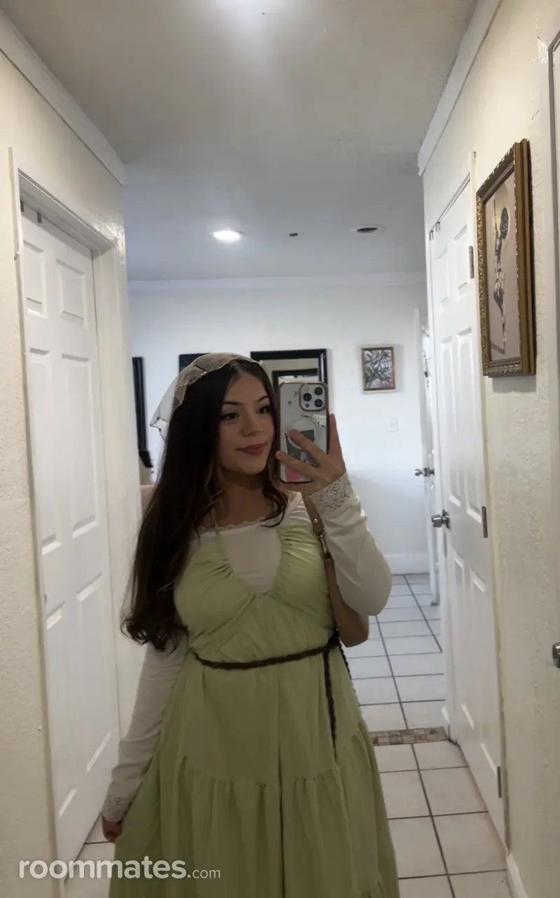 Profile photo 2 of 3