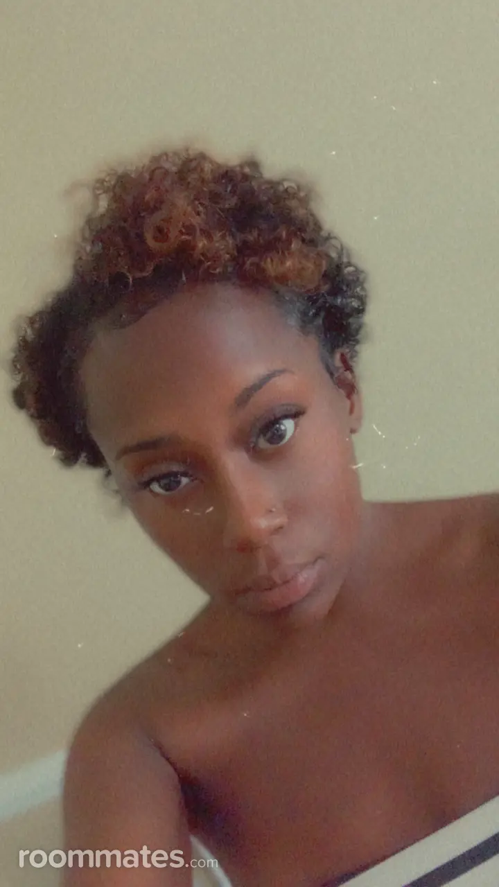 Profile photo 5 of 5