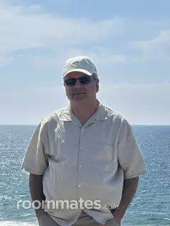 Roommate looking Los Angeles CA, $800