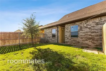Room for rent in College Station, TX $800, townhouse
