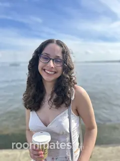 Roommate looking Verona, WI, $1200