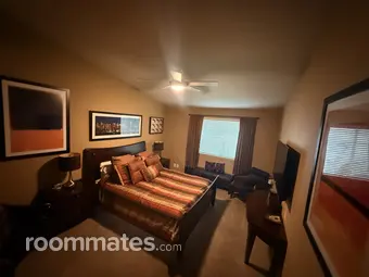 Room for rent in Studio City, CA $2000, house