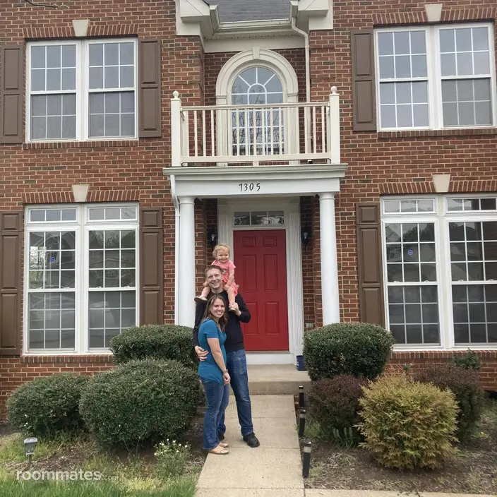 Room for rent in Gainesville, VA $1000, house
