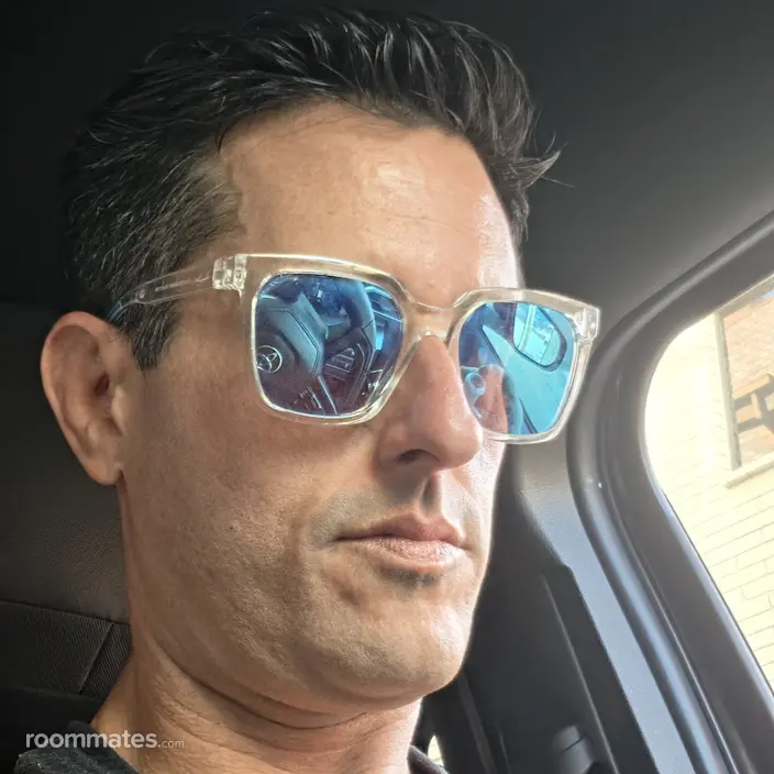 Roommate looking Los Angeles, CA, $1000