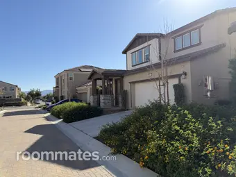 Room for rent in Ontario, CA $1800, house