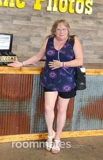 Roommate looking Florence, OR, $500