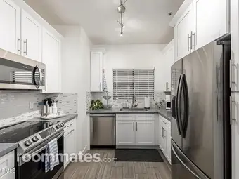 Room for rent in Scottsdale, AZ $1250, condo