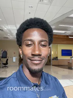 Roommate looking Gainesville, FL, $700
