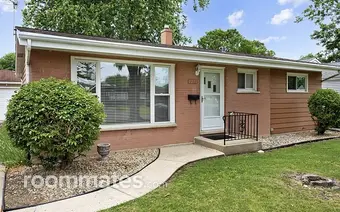 Room for rent in Des Plaines, IL $1150, house
