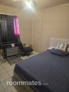 Room for rent in Phoenix, AZ $1000, house
