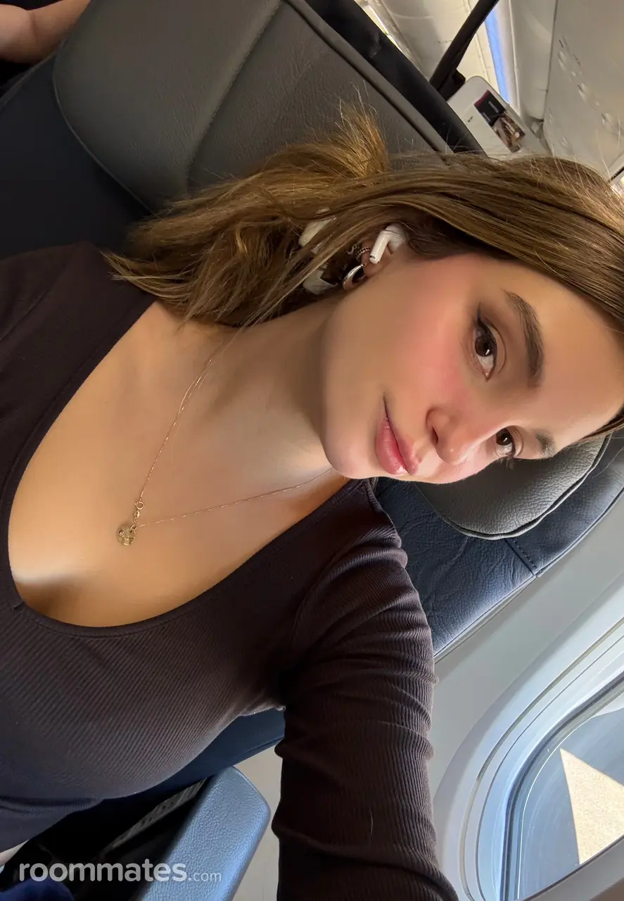Profile photo 3 of 6